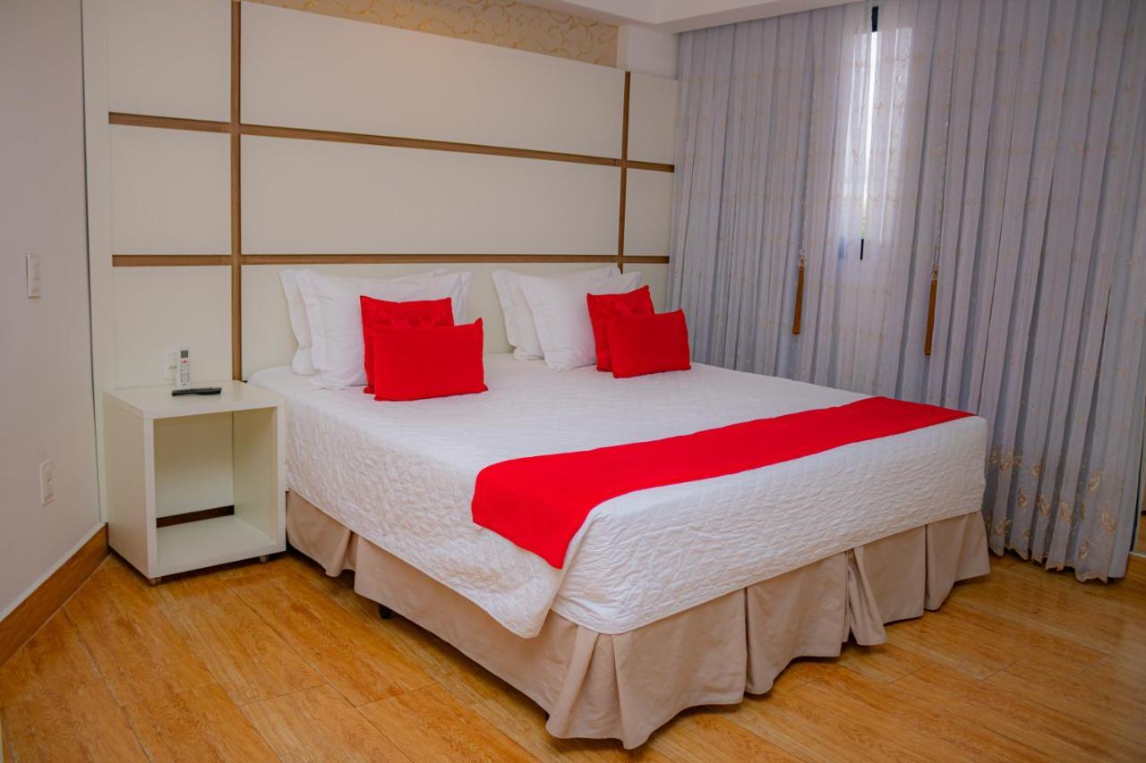 Granlago Hotel Pouso Alegre Zewnętrze zdjęcie
