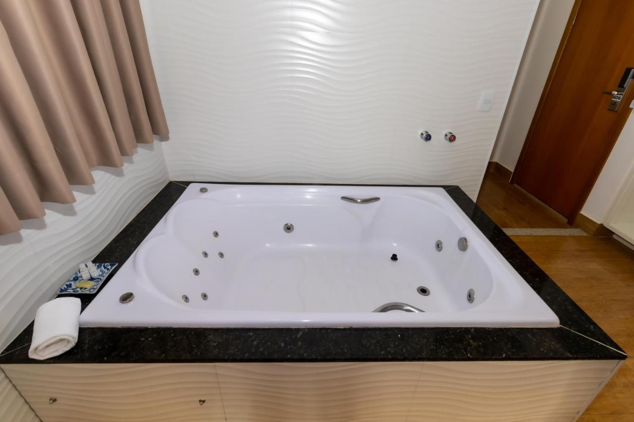 Granlago Hotel Pouso Alegre Zewnętrze zdjęcie