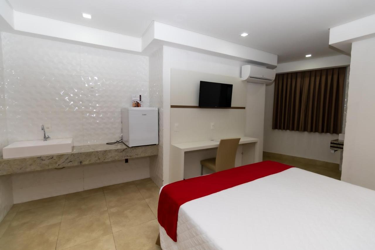 Granlago Hotel Pouso Alegre Zewnętrze zdjęcie