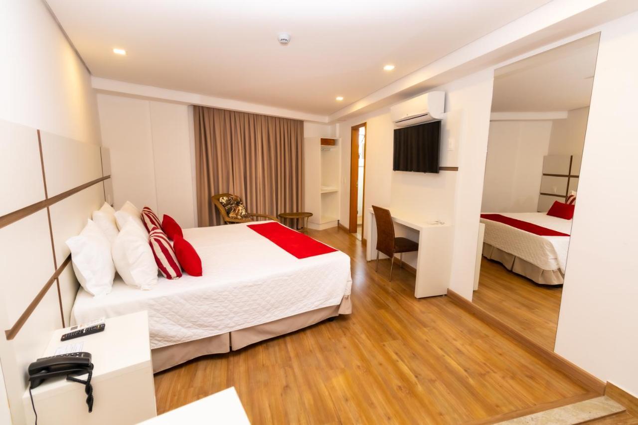 Granlago Hotel Pouso Alegre Zewnętrze zdjęcie